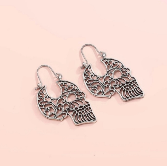 Silver Skull Earrings! - Picture 2 of 5